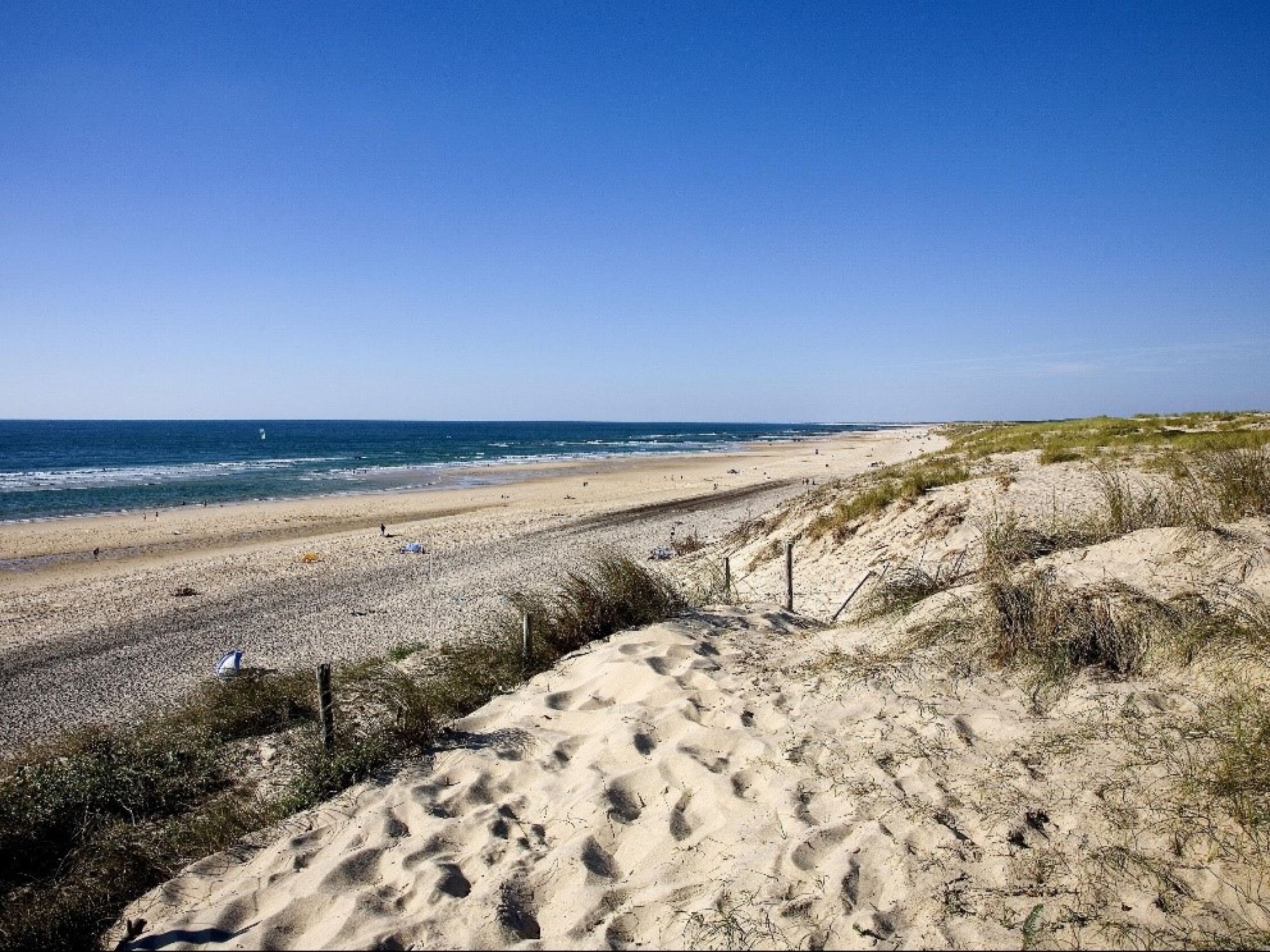 La plage de La Lagune entre l'océan et le Bassin d'Arcachon